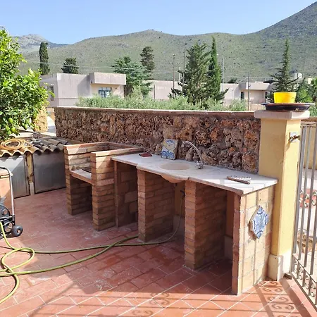 La Casa Dei Pesci Dipinti Casa de Férias Castelluzzo